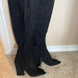 Beautiful Rebecca Minkoff heeled fringe knee boots 7.5